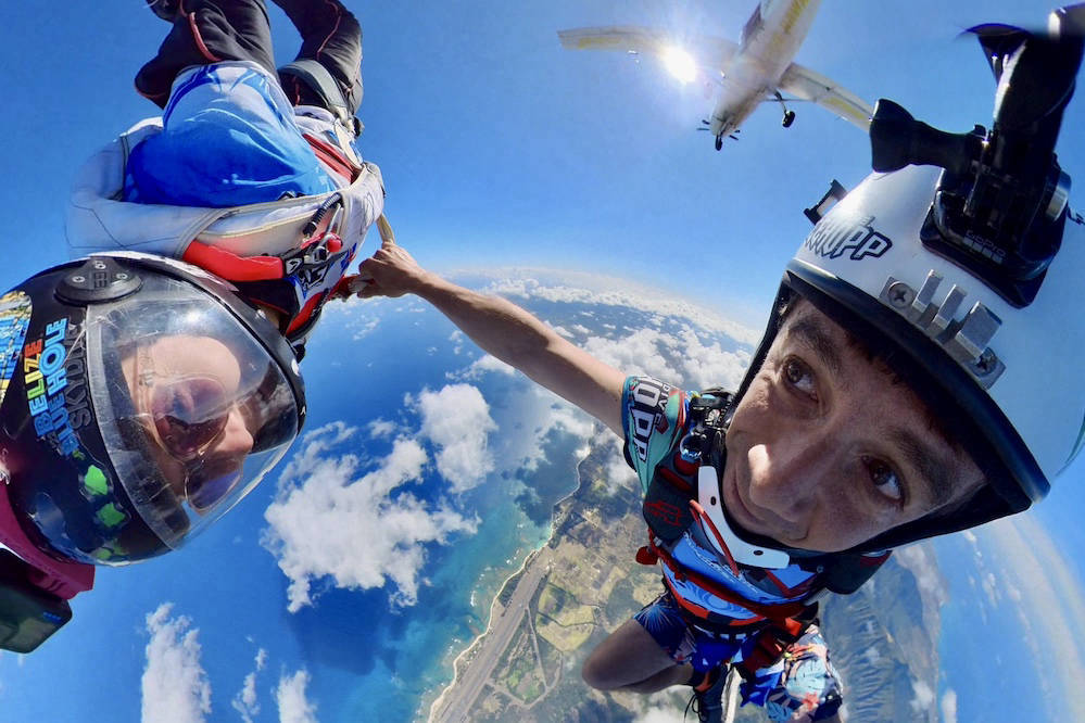 Tommy Papatango Lauren Weikle skydive Hawaii