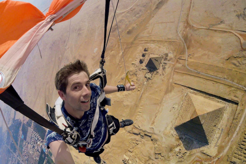 Tommy Papatango skydives the pyramids of Egypt